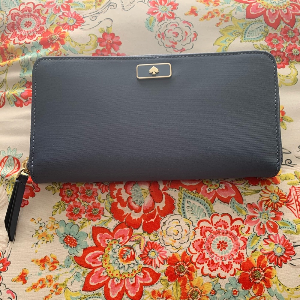 Brand new Kate spade wallet